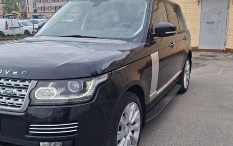 Land Rover Range Rover IV рестайлинг, 2014 год, 3 190 000 рублей, 2 фотография