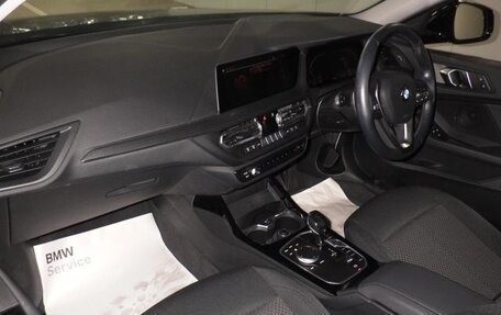 BMW 1 серия, 2021 год, 1 200 777 рублей, 5 фотография