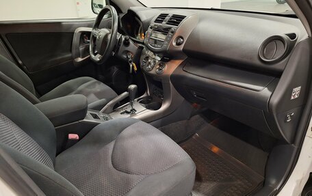 Toyota RAV4, 2011 год, 1 195 000 рублей, 12 фотография