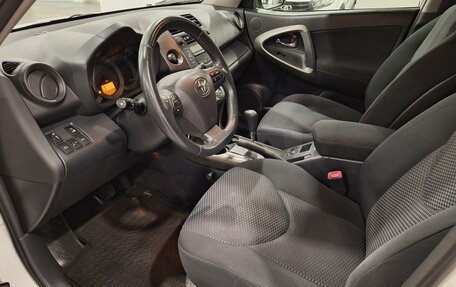 Toyota RAV4, 2011 год, 1 195 000 рублей, 16 фотография