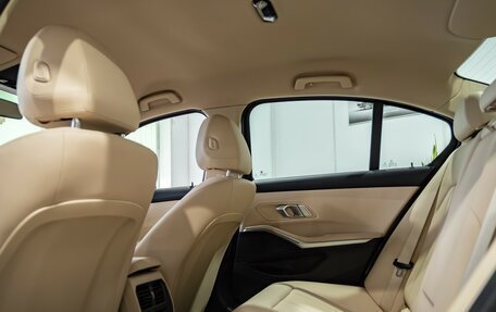 BMW 3 серия, 2021 год, 3 250 000 рублей, 21 фотография