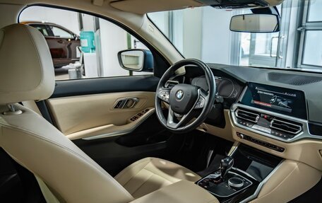 BMW 3 серия, 2021 год, 3 250 000 рублей, 17 фотография