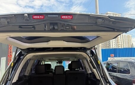 Toyota Land Cruiser 200, 2015 год, 4 280 000 рублей, 8 фотография
