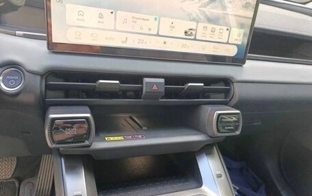 Toyota RAV4, 2025 год, 3 700 000 рублей, 11 фотография