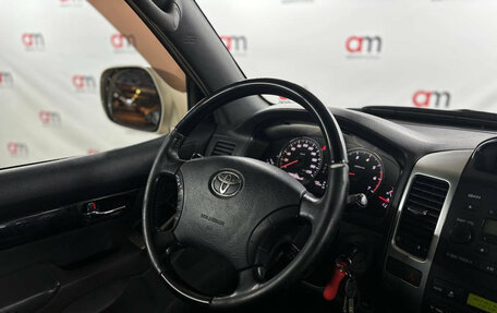 Toyota Land Cruiser Prado 120 рестайлинг, 2008 год, 1 799 000 рублей, 12 фотография