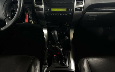 Toyota Land Cruiser Prado 120 рестайлинг, 2008 год, 1 799 000 рублей, 16 фотография