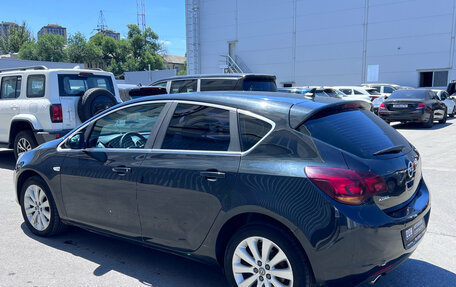 Opel Astra J, 2011 год, 550 000 рублей, 4 фотография