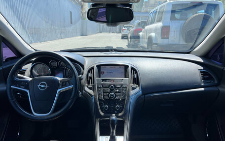 Opel Astra J, 2011 год, 550 000 рублей, 10 фотография