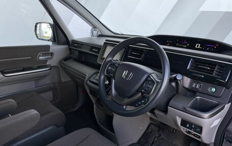 Honda Stepwgn IV, 2019 год, 1 798 000 рублей, 11 фотография