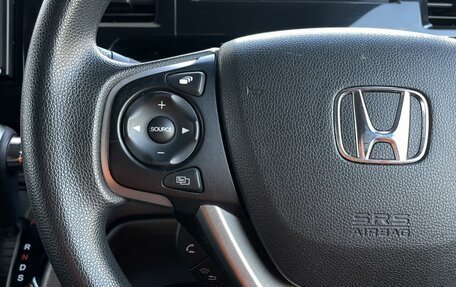 Honda Stepwgn IV, 2019 год, 1 798 000 рублей, 16 фотография