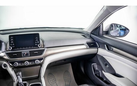 Honda Accord IX рестайлинг, 2019 год, 1 999 000 рублей, 13 фотография