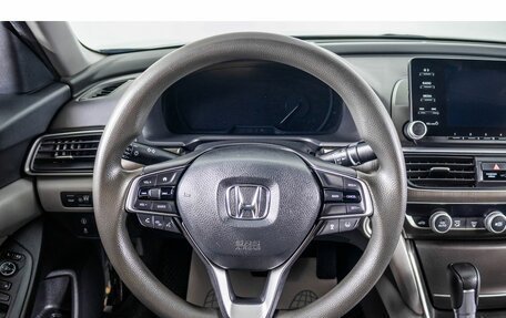 Honda Accord IX рестайлинг, 2019 год, 1 999 000 рублей, 14 фотография