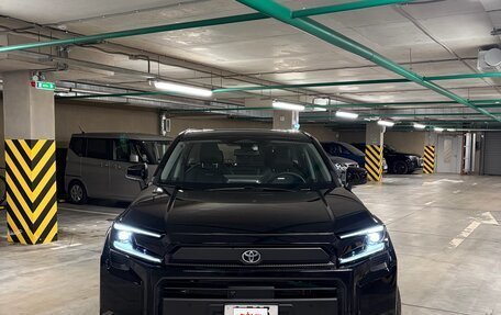Toyota RAV4, 2026 год, 4 050 000 рублей, 2 фотография
