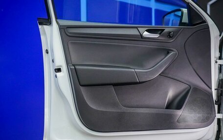 Volkswagen Polo VI (EU Market), 2020 год, 1 070 000 рублей, 15 фотография