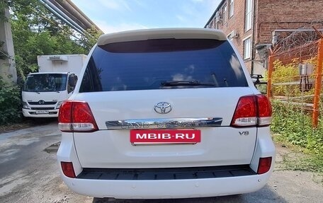 Toyota Land Cruiser 200, 2007 год, 2 099 000 рублей, 7 фотография