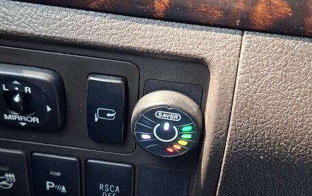 Toyota Land Cruiser 200, 2007 год, 2 099 000 рублей, 38 фотография