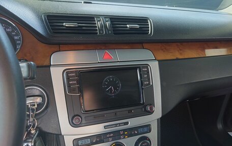Volkswagen Passat B6, 2008 год, 650 000 рублей, 3 фотография