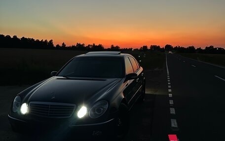 Mercedes-Benz E-Класс, 2002 год, 940 000 рублей, 10 фотография