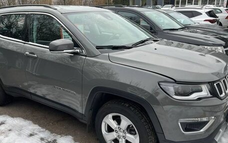 Jeep Compass II, 2019 год, 2 450 000 рублей, 3 фотография