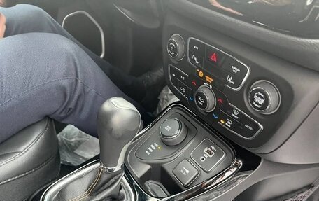 Jeep Compass II, 2019 год, 2 450 000 рублей, 8 фотография