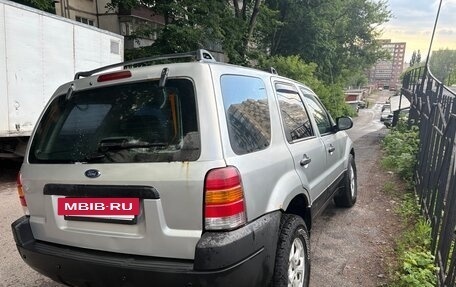 Ford Escape II, 2003 год, 400 000 рублей, 3 фотография