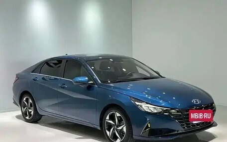 Hyundai Elantra, 2022 год, 1 630 000 рублей, 3 фотография