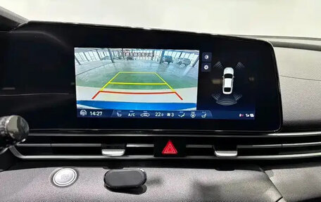 Hyundai Elantra, 2022 год, 1 630 000 рублей, 16 фотография