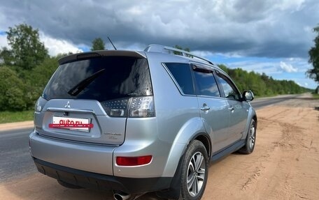Mitsubishi Outlander III рестайлинг 3, 2008 год, 850 000 рублей, 3 фотография