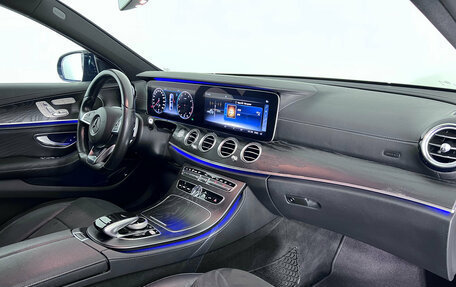 Mercedes-Benz E-Класс, 2018 год, 3 230 000 рублей, 2 фотография