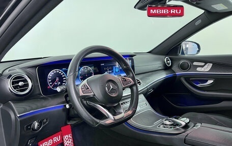 Mercedes-Benz E-Класс, 2018 год, 3 230 000 рублей, 22 фотография