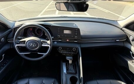 Hyundai Avante, 2021 год, 1 799 000 рублей, 8 фотография