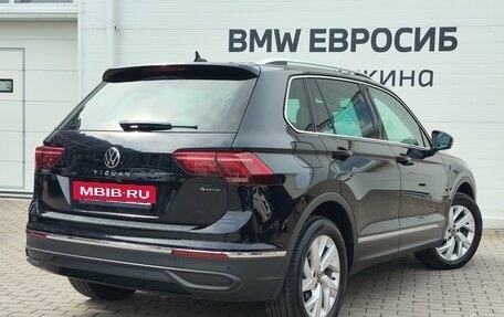 Volkswagen Tiguan II, 2021 год, 3 495 000 рублей, 2 фотография