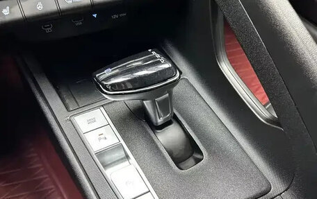 Hyundai Elantra, 2023 год, 1 755 000 рублей, 16 фотография