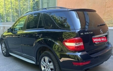 Mercedes-Benz M-Класс, 2011 год, 1 900 000 рублей, 2 фотография