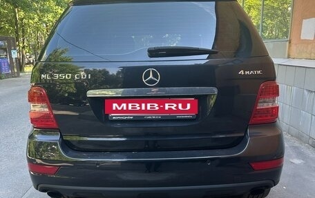 Mercedes-Benz M-Класс, 2011 год, 1 900 000 рублей, 3 фотография
