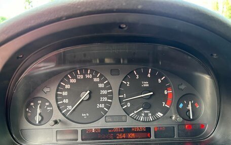 BMW 5 серия, 1999 год, 450 000 рублей, 13 фотография