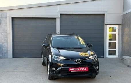 Toyota RAV4, 2016 год, 2 699 000 рублей, 4 фотография