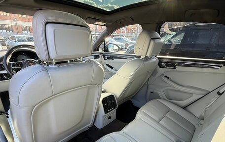 Porsche Macan I рестайлинг, 2016 год, 4 075 000 рублей, 15 фотография