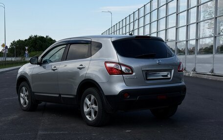 Nissan Qashqai, 2011 год, 890 000 рублей, 3 фотография