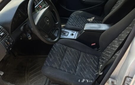 Mercedes-Benz C-Класс, 2000 год, 360 000 рублей, 6 фотография