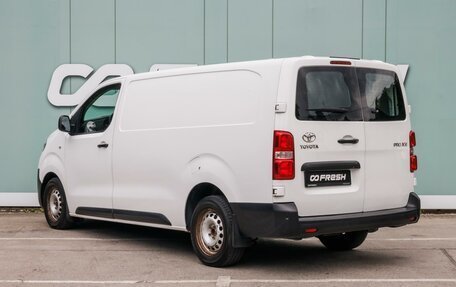 Toyota ProAce II, 2019 год, 2 350 000 рублей, 2 фотография
