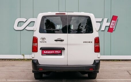 Toyota ProAce II, 2019 год, 2 350 000 рублей, 4 фотография