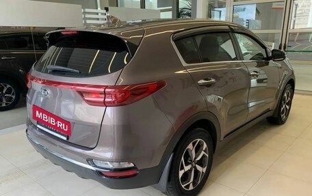 KIA Sportage IV рестайлинг, 2019 год, 2 300 000 рублей, 4 фотография