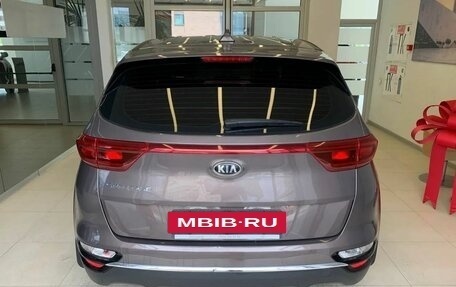 KIA Sportage IV рестайлинг, 2019 год, 2 300 000 рублей, 5 фотография