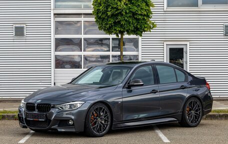 BMW 3 серия, 2018 год, 2 095 000 рублей, 1 фотография