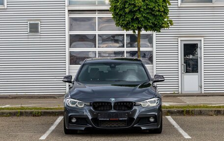 BMW 3 серия, 2018 год, 2 095 000 рублей, 2 фотография