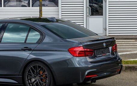 BMW 3 серия, 2018 год, 2 095 000 рублей, 10 фотография