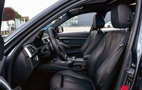 BMW 3 серия, 2018 год, 2 095 000 рублей, 11 фотография