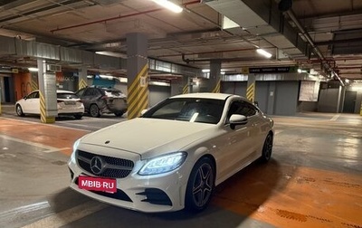 Mercedes-Benz C-Класс, 2019 год, 3 200 000 рублей, 1 фотография