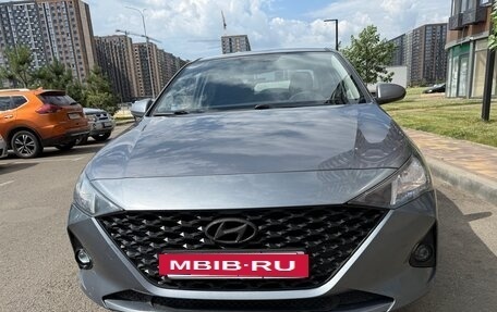 Hyundai Solaris II рестайлинг, 2020 год, 1 410 000 рублей, 8 фотография